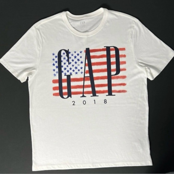 Gap Graphic Tee  XL White  Short Sleeve USA 2018 American Flag Cotton - Picture 1 of 3